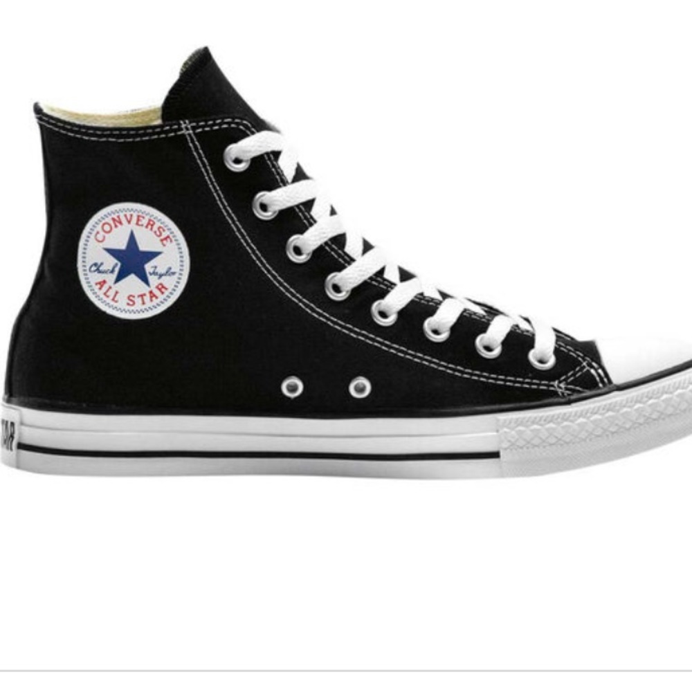 chuck taylor’s converse, high tops black